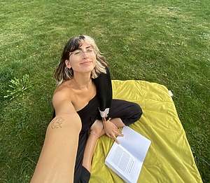 Eyl&uuml;l spending time in fresh air and nature