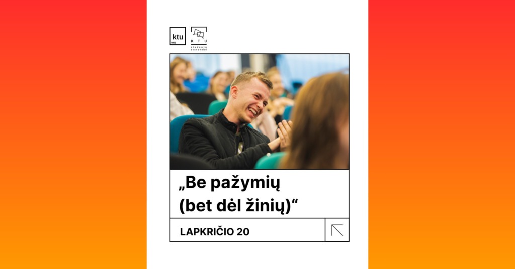 Kvietimo į protmūšį vizualas, kuriame studentas sėdi auditorijoje, ploja ir šypsosi.